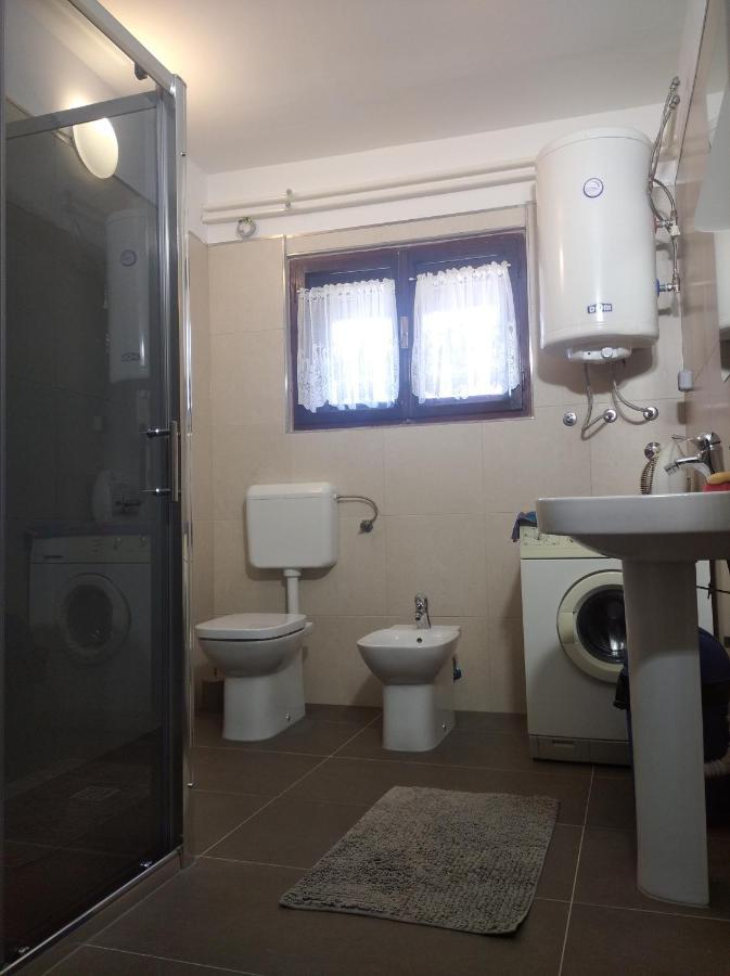 Rooms "Nada Zunic" Knin Εξωτερικό φωτογραφία