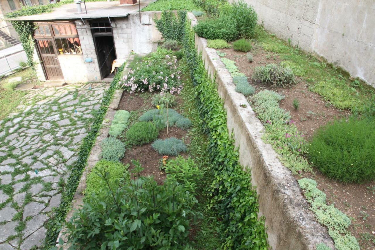 Rooms "Nada Zunic" Knin Εξωτερικό φωτογραφία